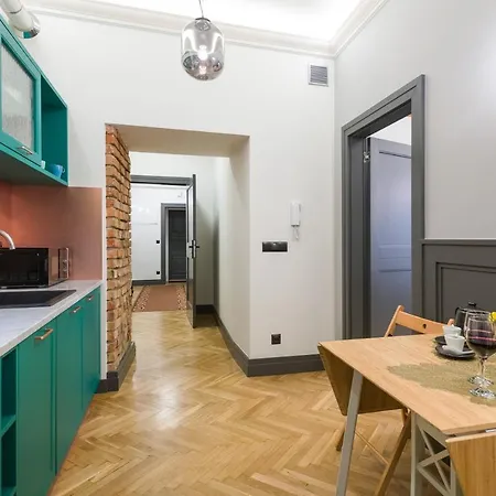 Luxury At The Main Square Appartement